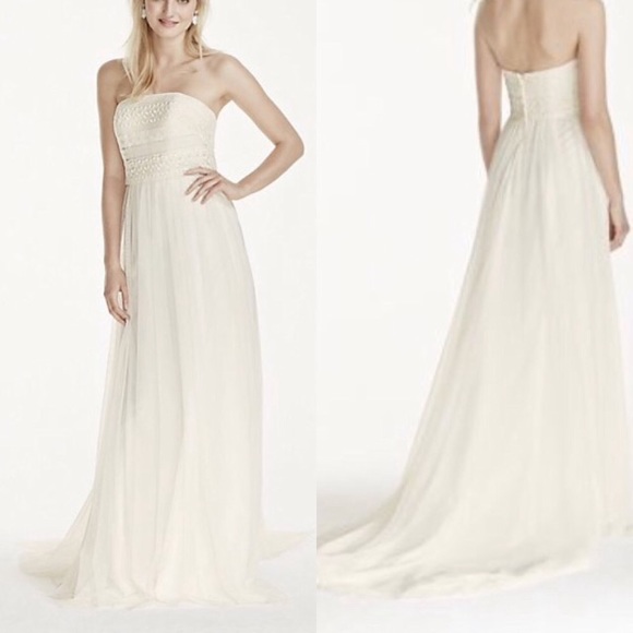 David's Bridal Dresses & Skirts - David’s Bridal Galina Tulle Wedding Gown